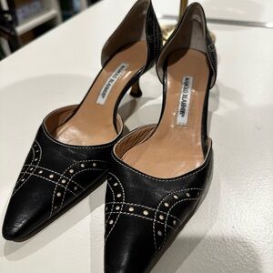 Manolo Blahnik Black and Cream Heels